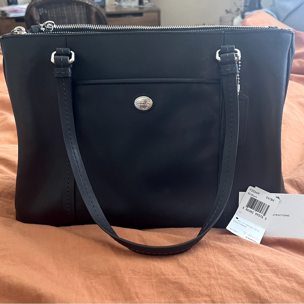 LIKE NEW CONDITION Coach Black Peyton Leather Jordan Double Zip Carryall Bag